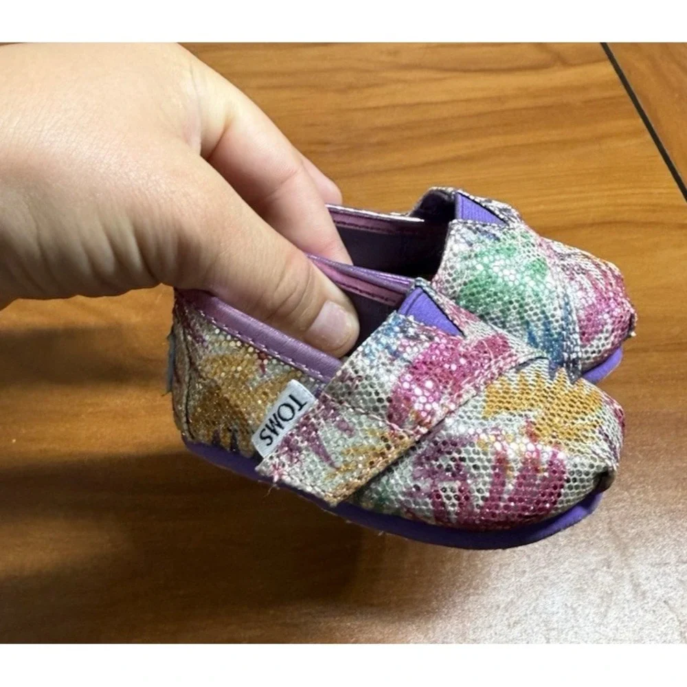 Toms Glitter Sparkly Multicolor Toddler Shoes Size T2 Tiny Infant Alpargata